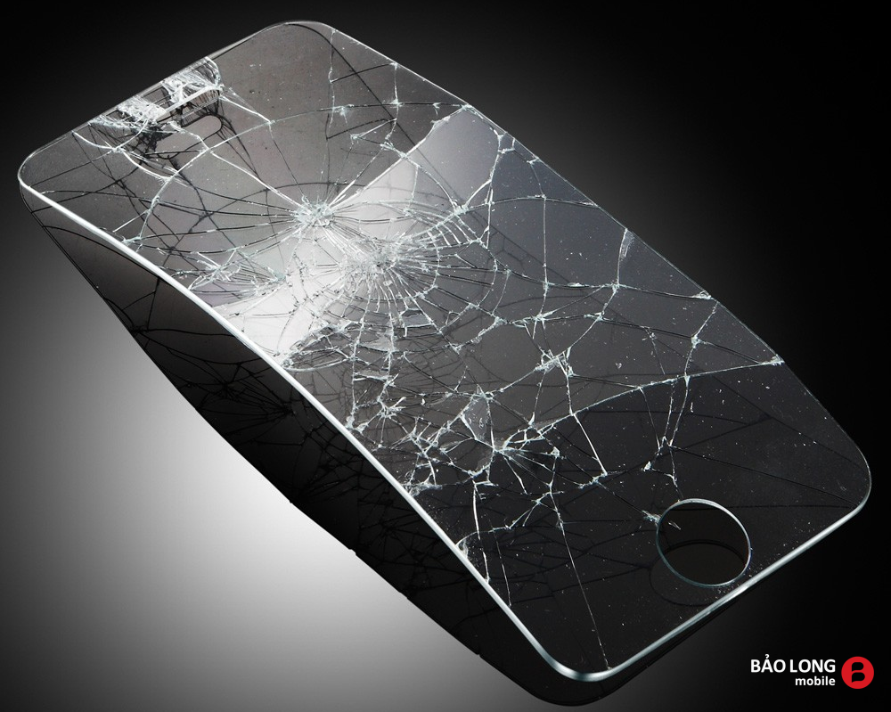 Khi bị vỡ miếng dán cường lực iPhone sẽ bể thành từng mảnh không gây nguy hiểm cho màn hình iPhone và dễ dàng bóc tách